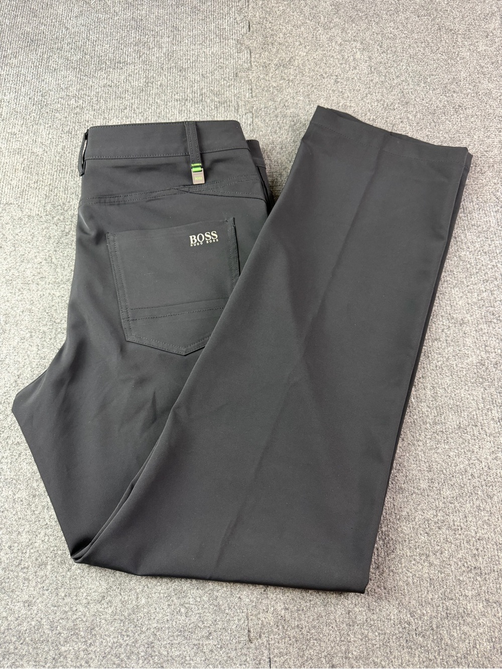 Hugo Boss Mens Flat Front Performance Golf Pants Size 34R x 34 Black